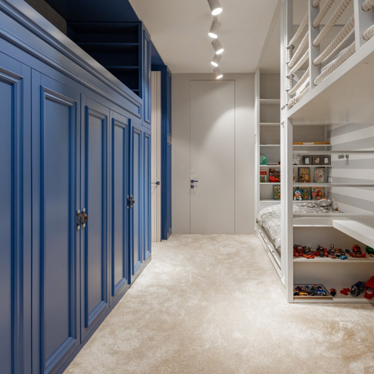 Create Your Dream Closet with These 2023 Design Trends | Closet ...